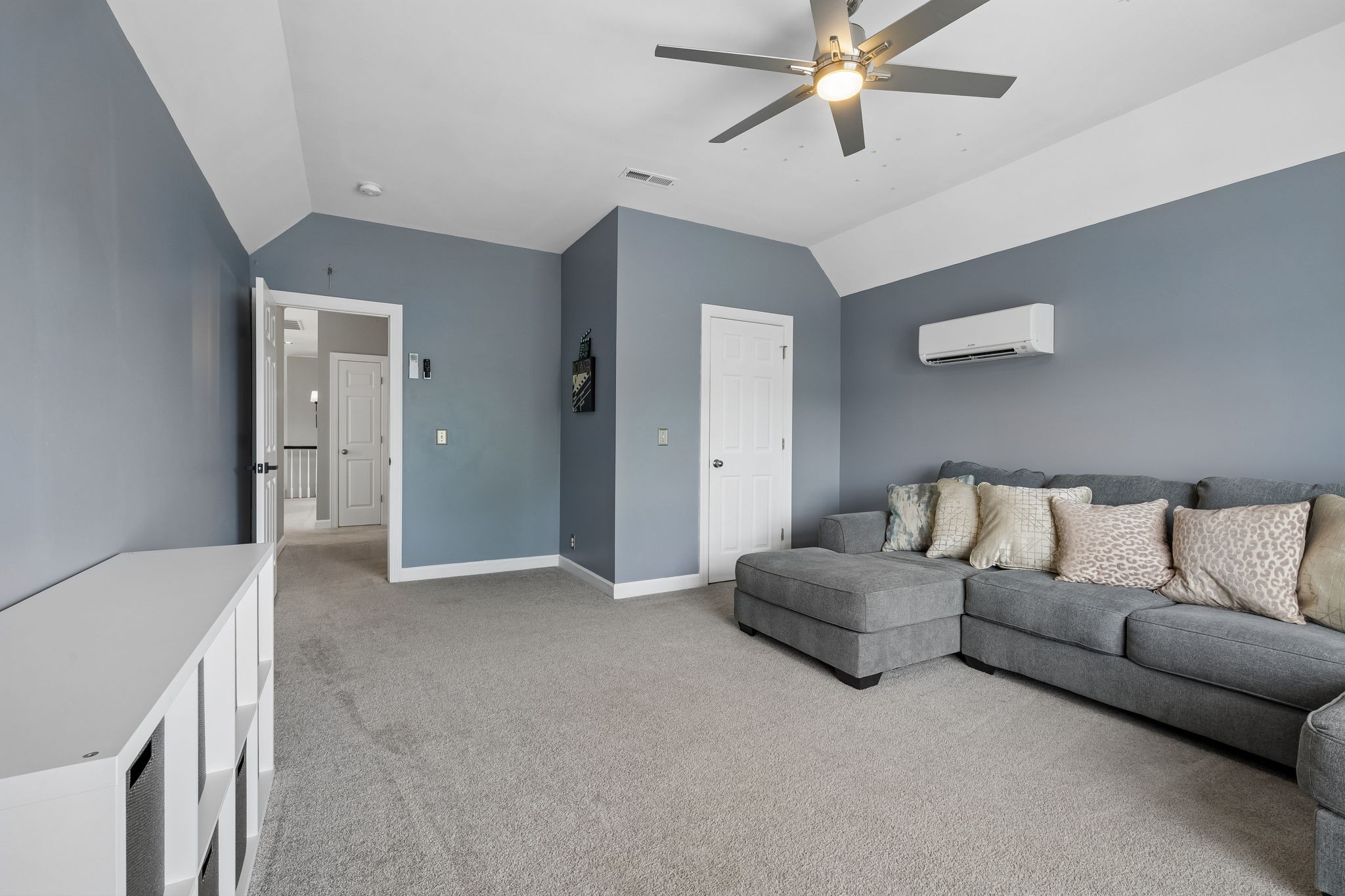 608 Banbury Pl Property Photo 33