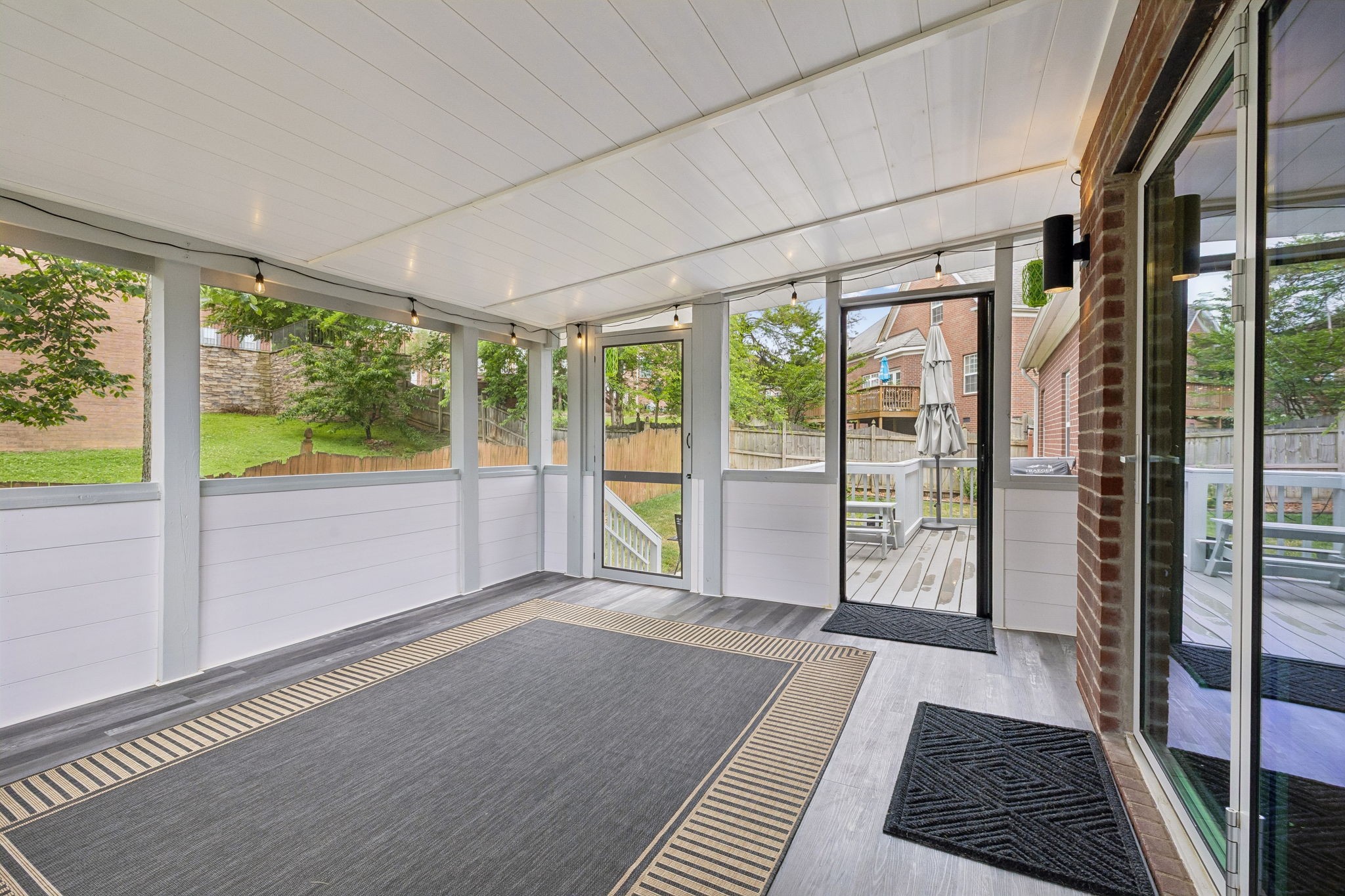 608 Banbury Pl Property Photo 34