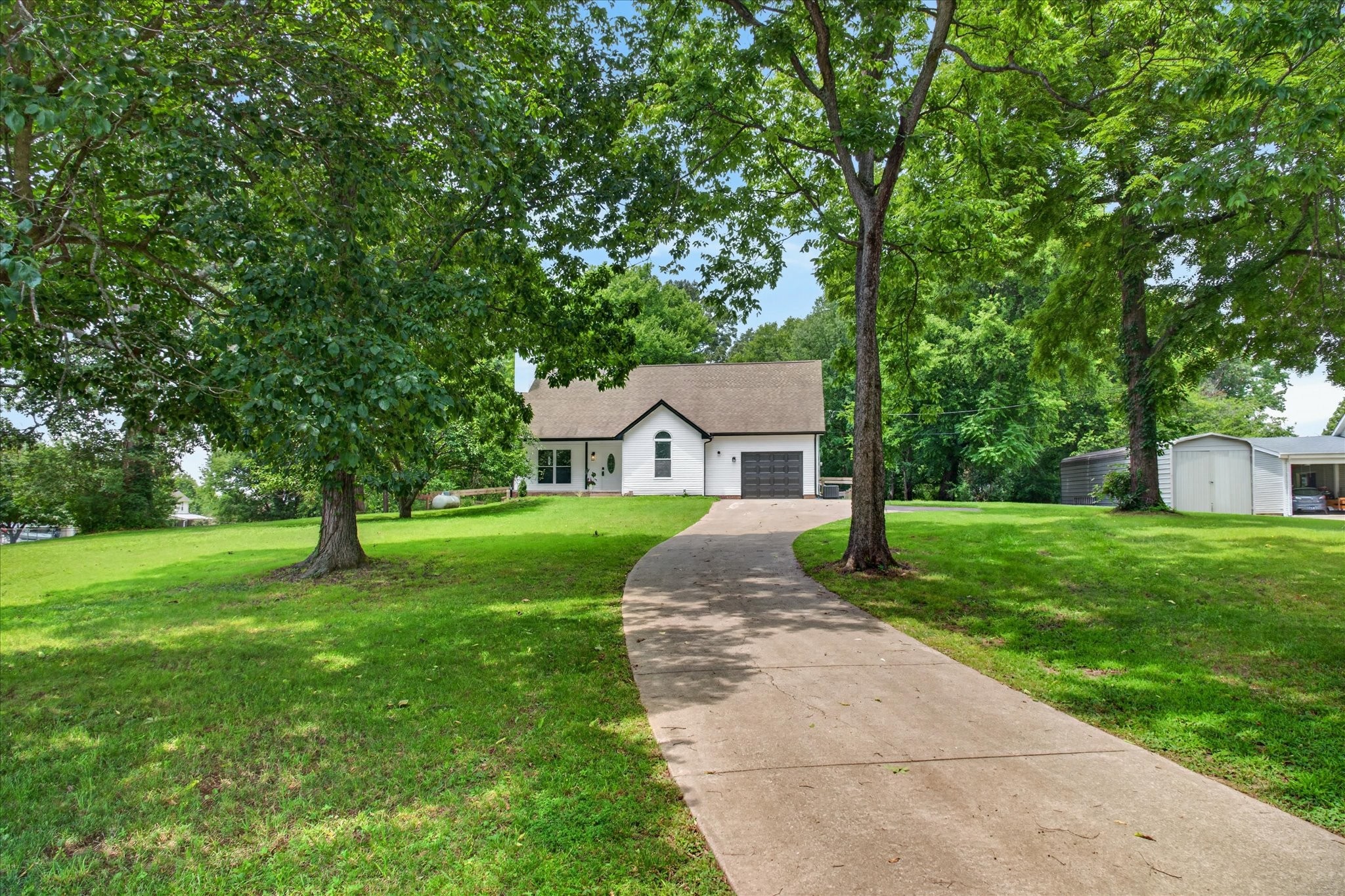 380 Martin Rd