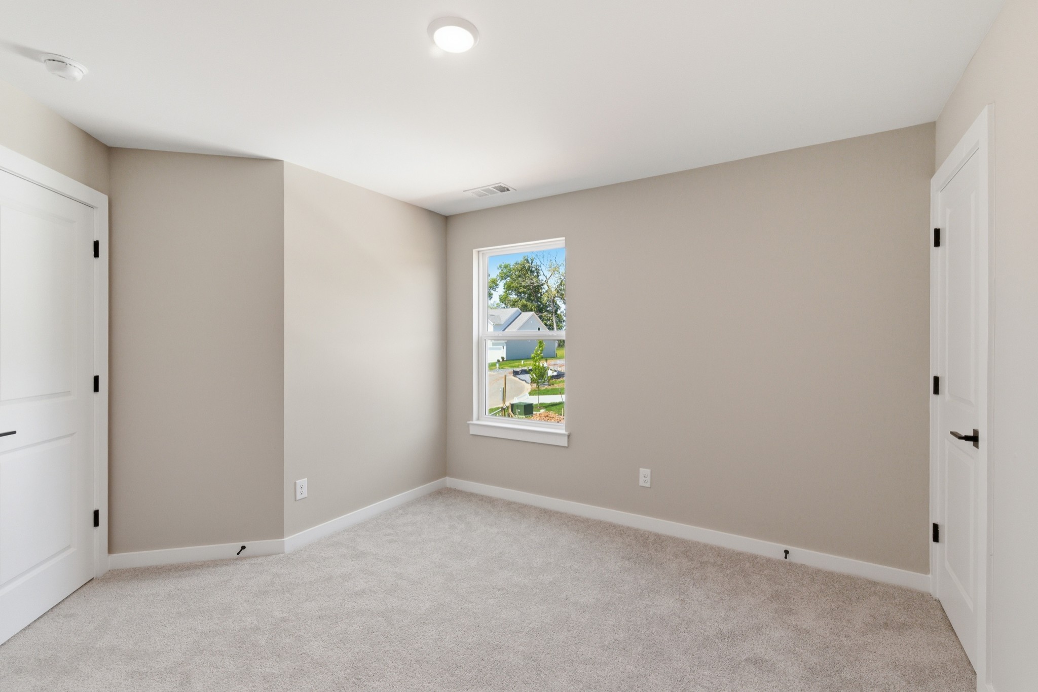 4001 Gaskill Dr Property Photo 21