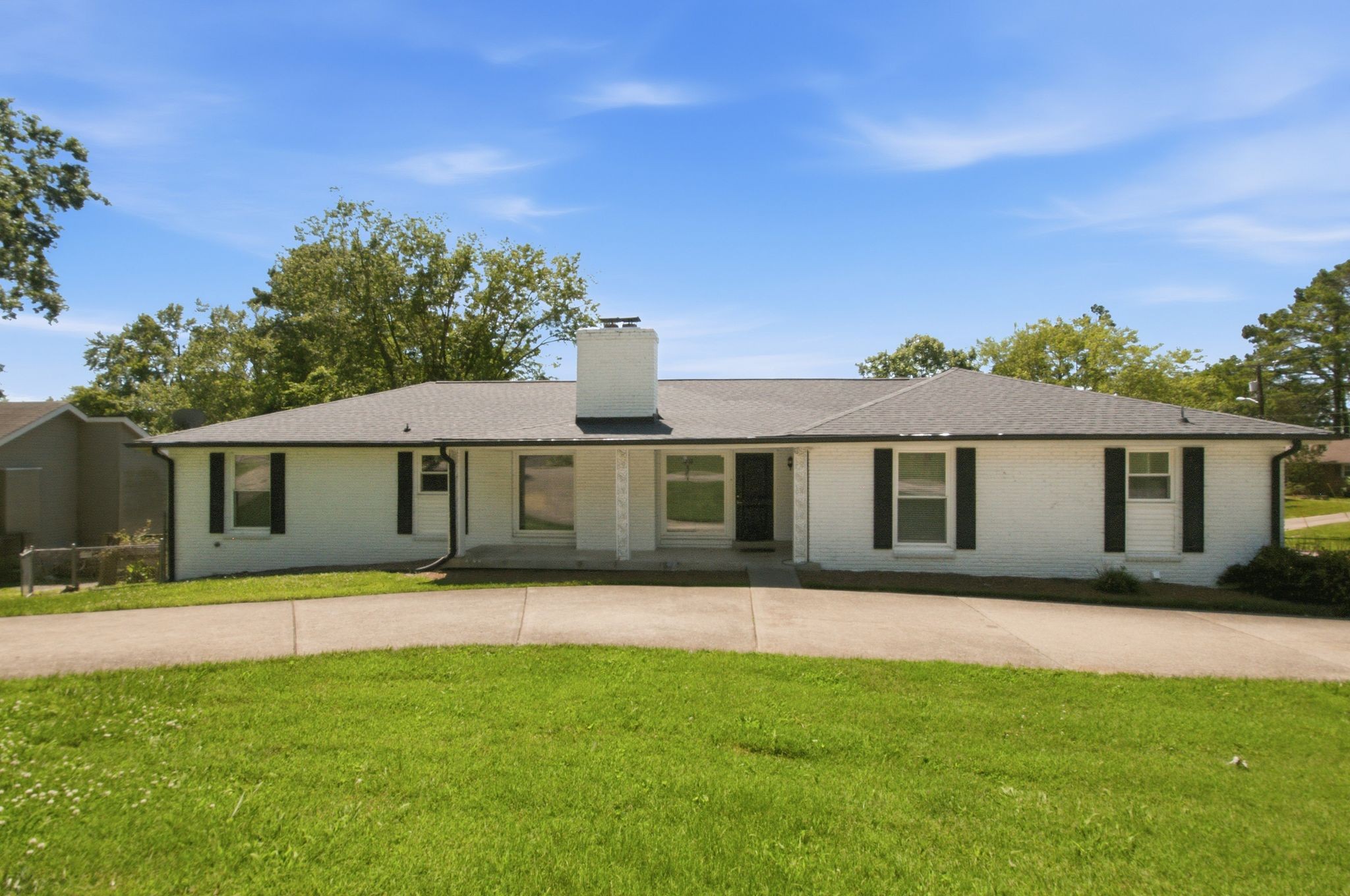 7401 Harrow Dr Property Photo 1