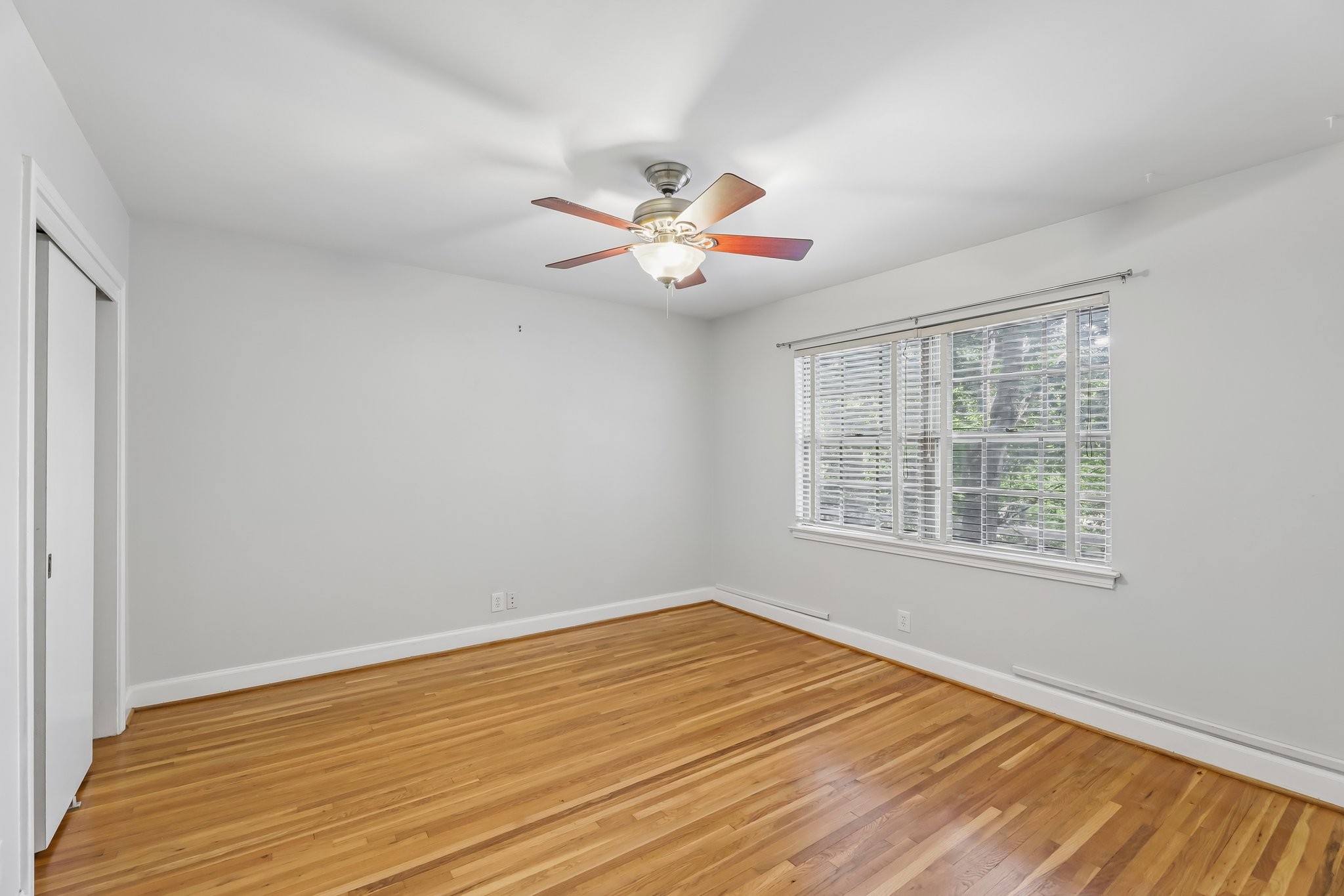 434 Bowling Ave Property Photo 25