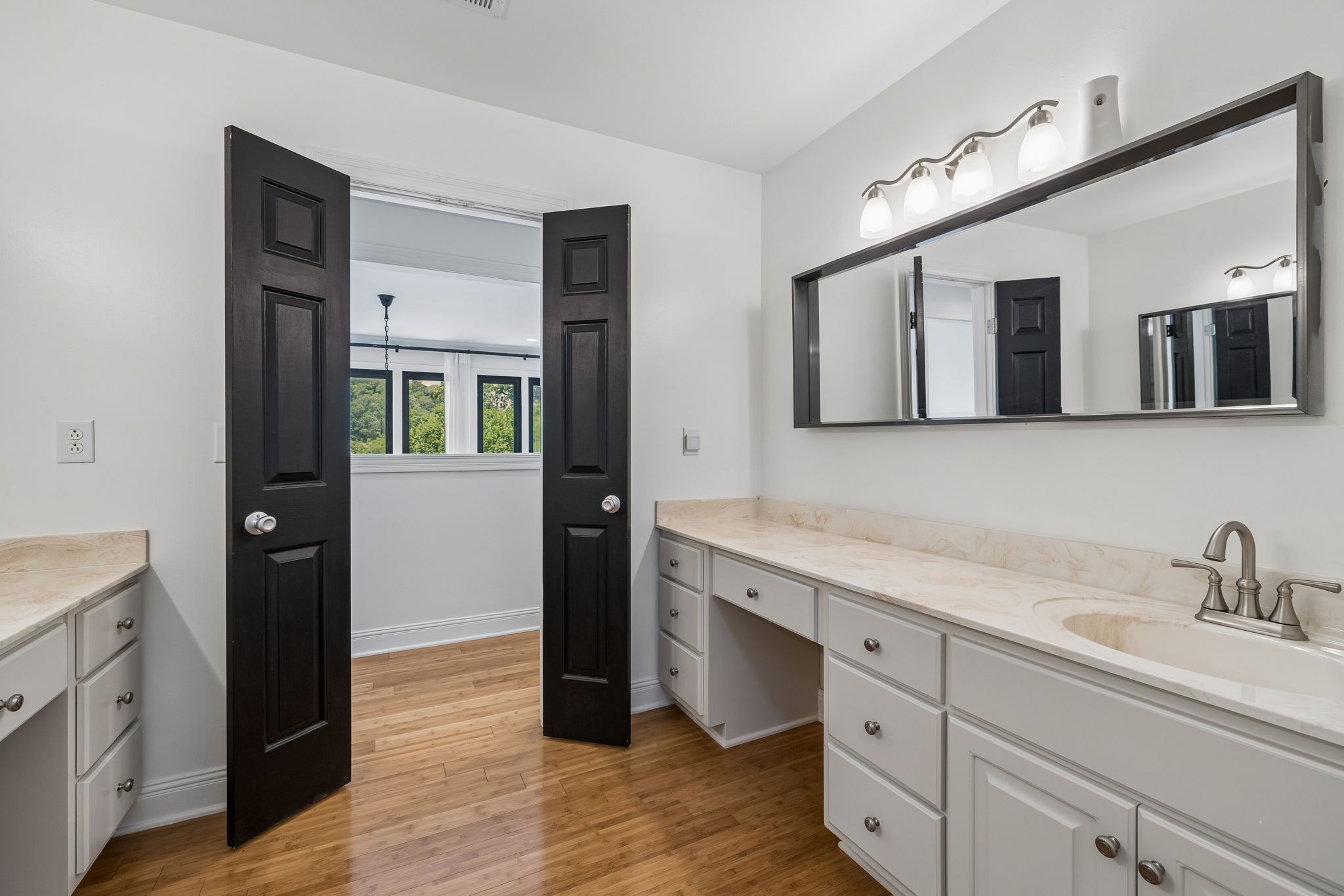 716 Split Rail Dr Property Photo 46