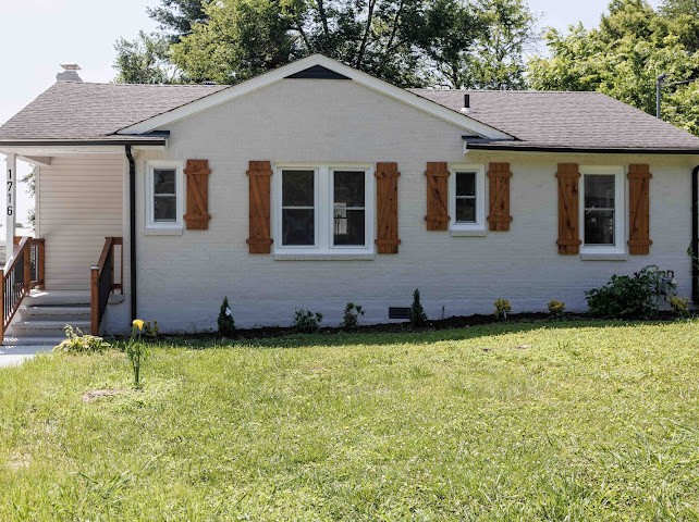 1716 Hillview Dr Property Photo 4