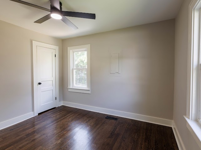 1716 Hillview Dr Property Photo 38