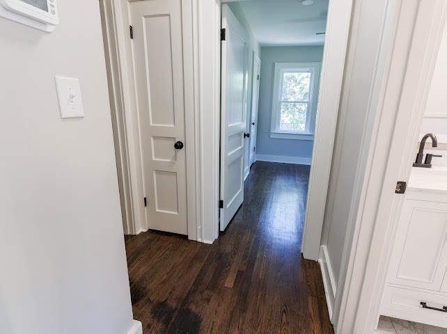 1716 Hillview Dr Property Photo 41
