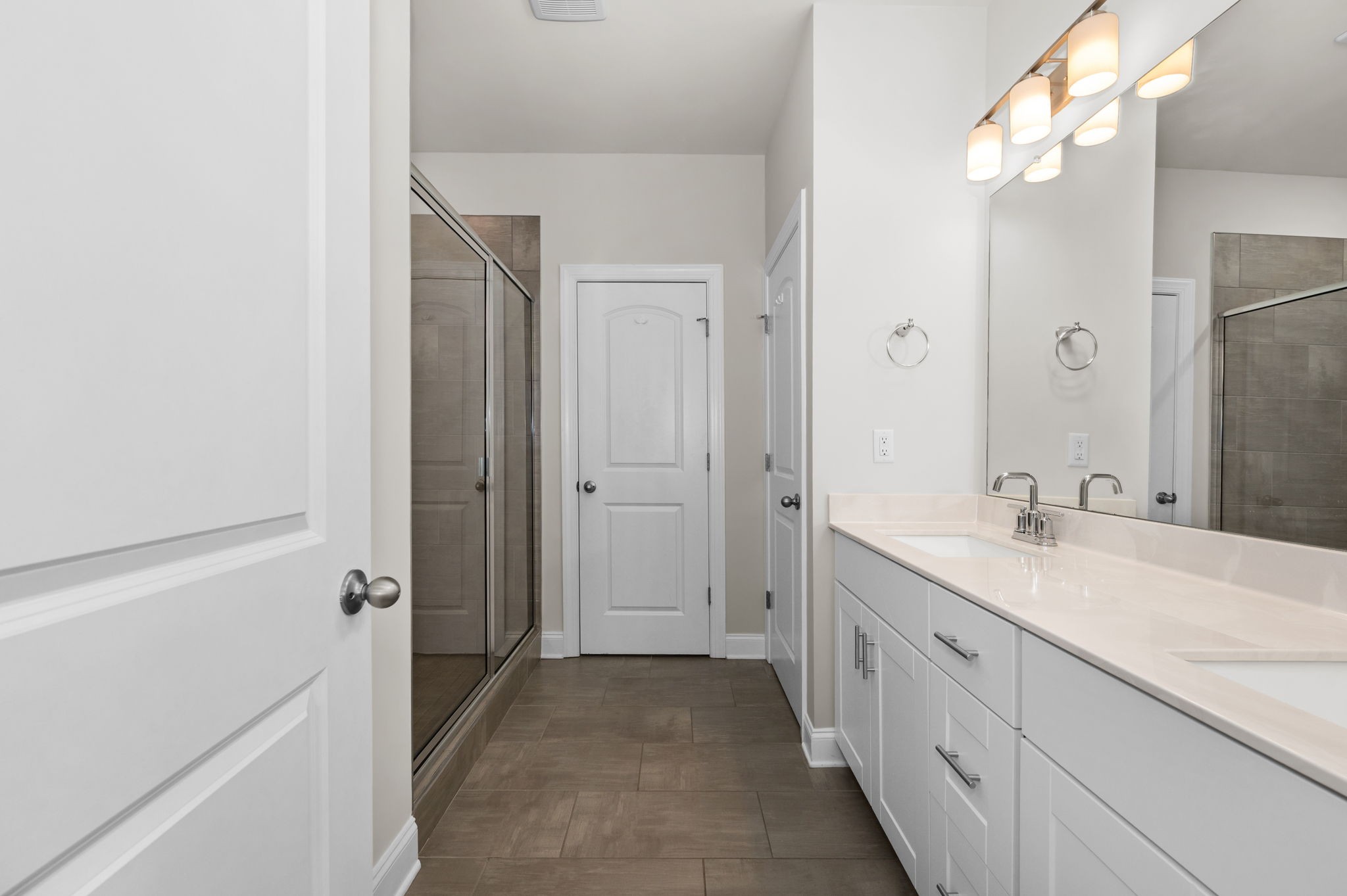 3707 Mathewson Way Property Photo 6