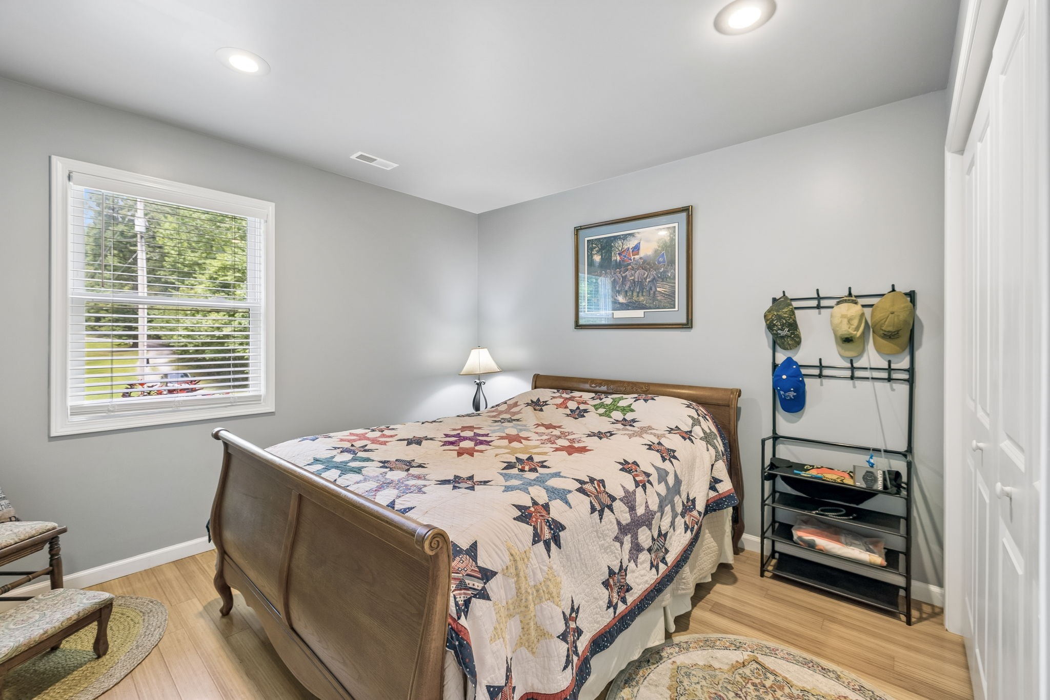 436 Sinclair Ln Property Photo 18