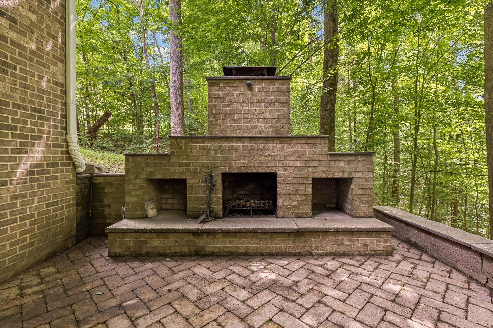 436 Sinclair Ln Property Photo 41
