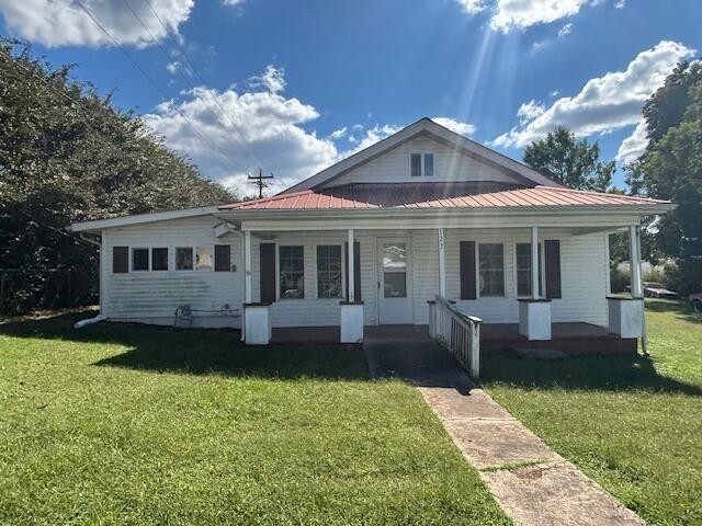 123 Grove Street Property Photo 1
