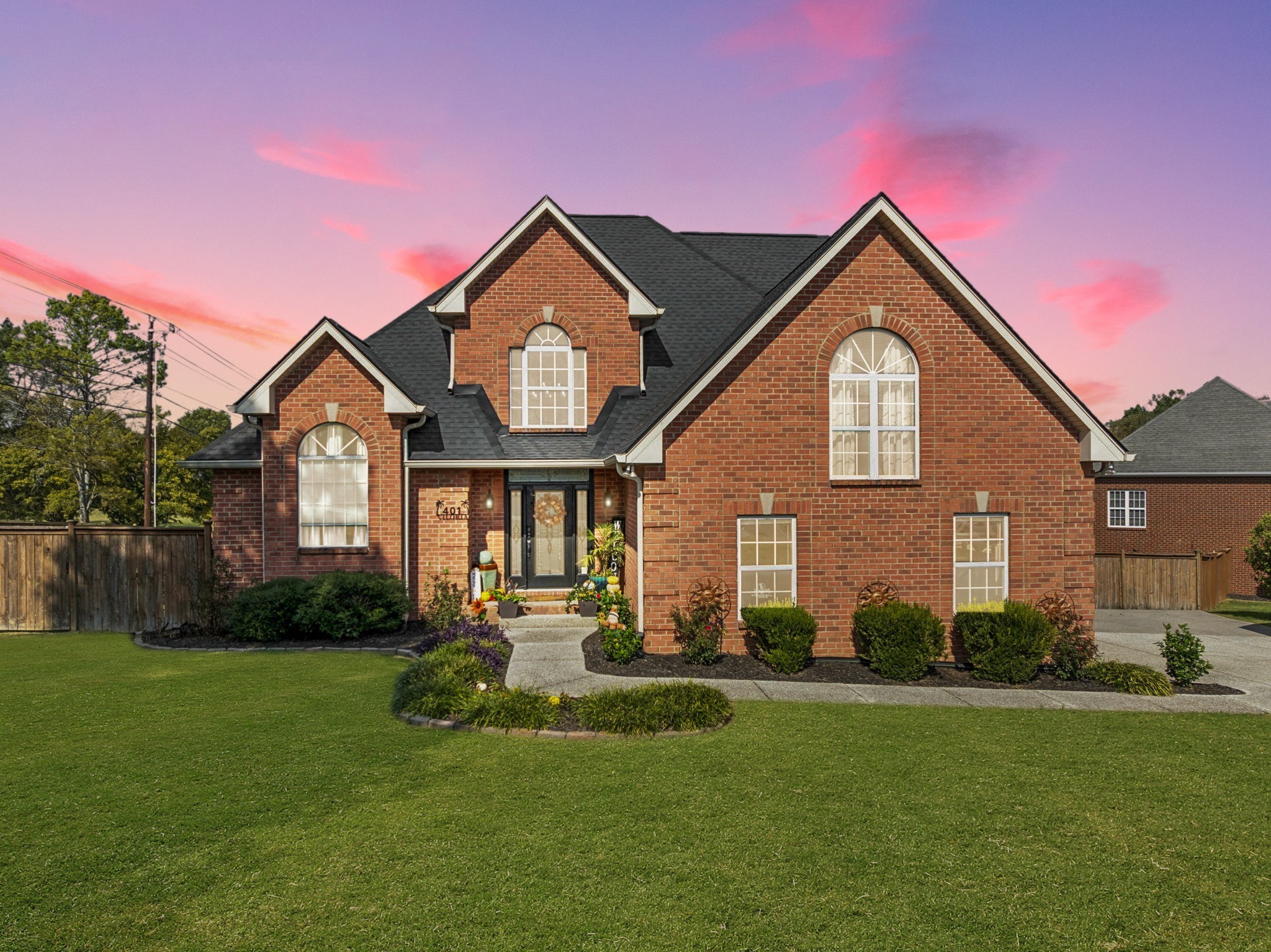 401 Plantation Blvd