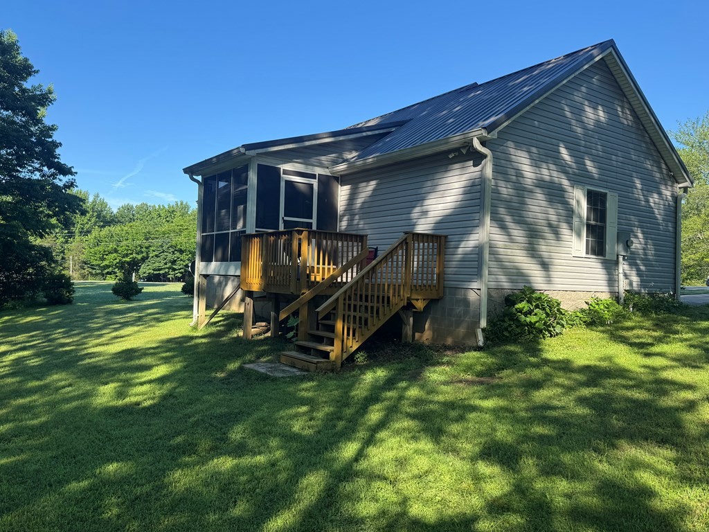 381 Longview Dr Property Photo 4