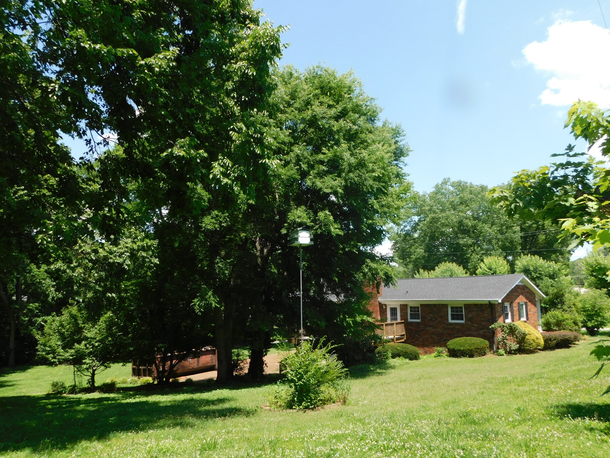 1144 Spencer Ave Property Photo 3