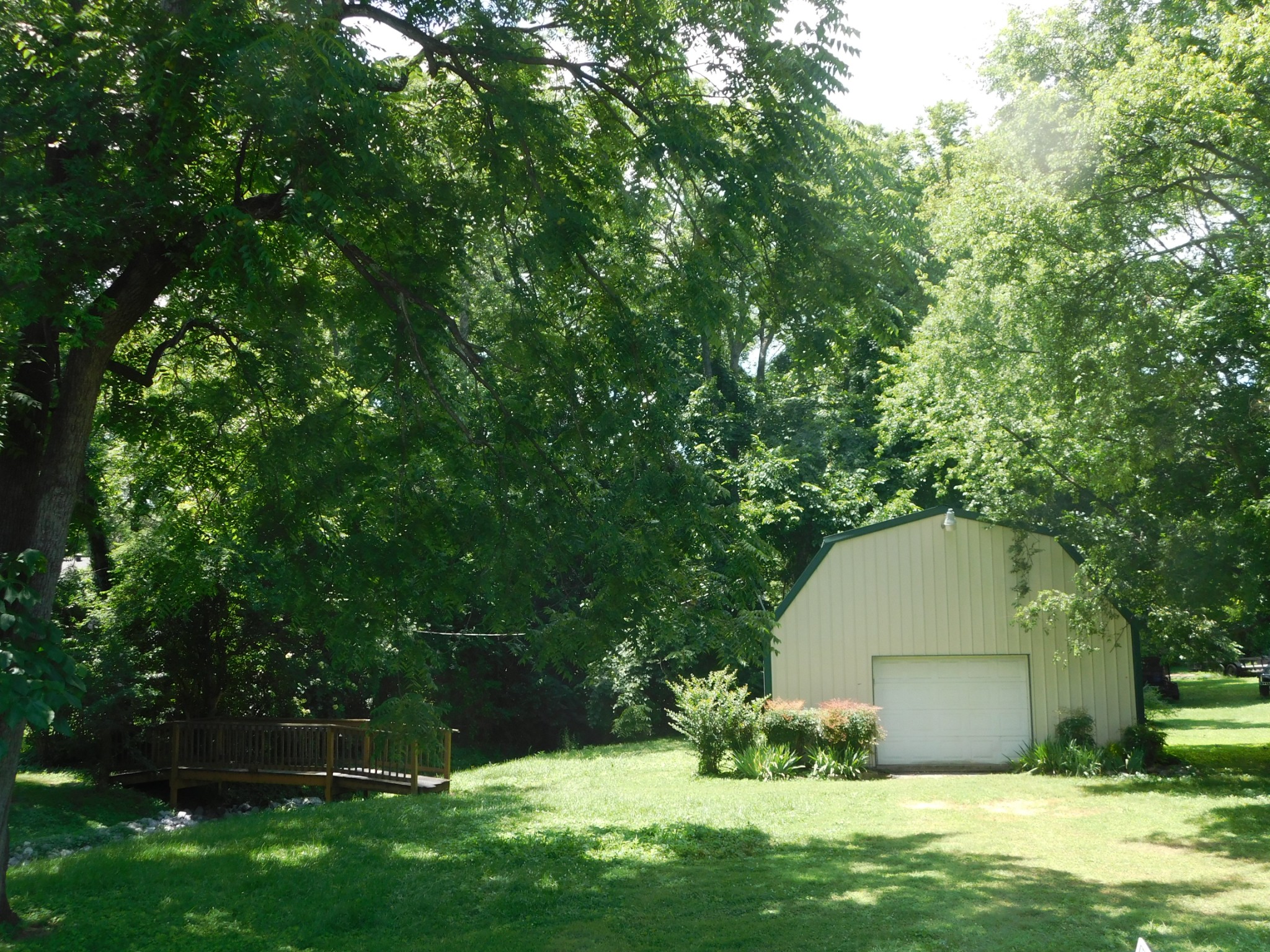 1144 Spencer Ave Property Photo 4