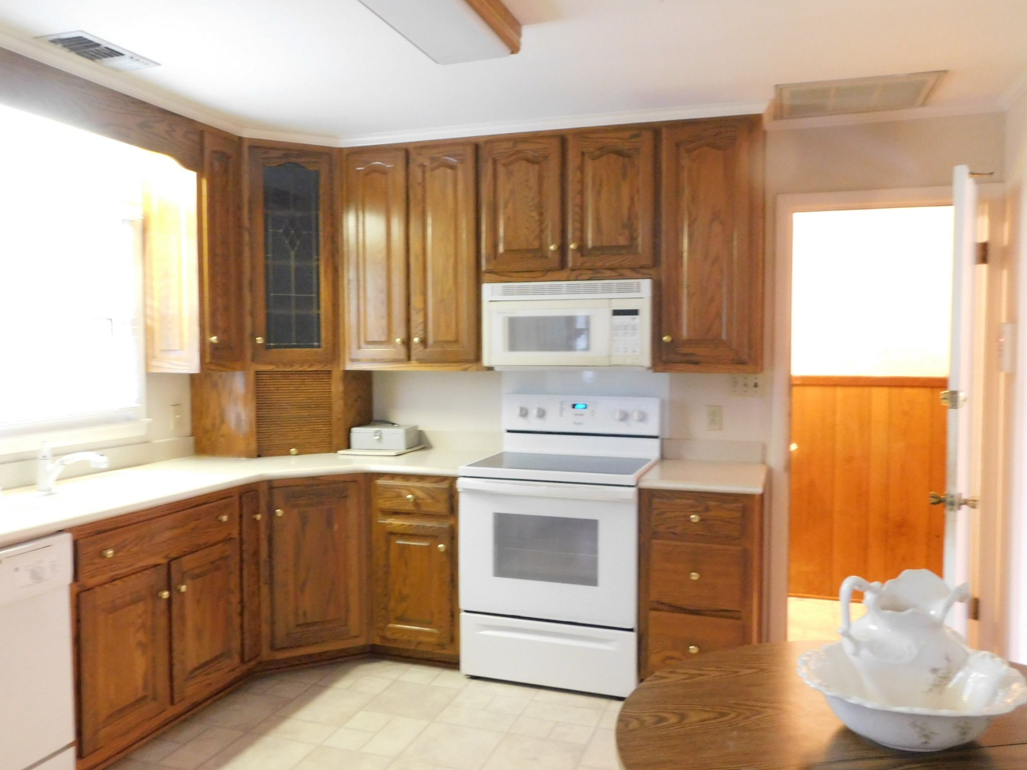 1144 Spencer Ave Property Photo 38