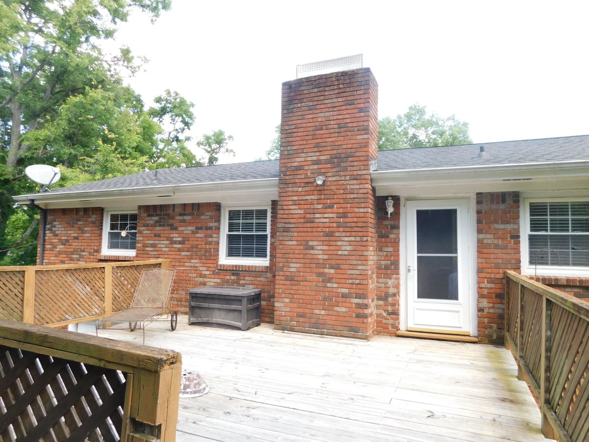 1144 Spencer Ave Property Photo 56