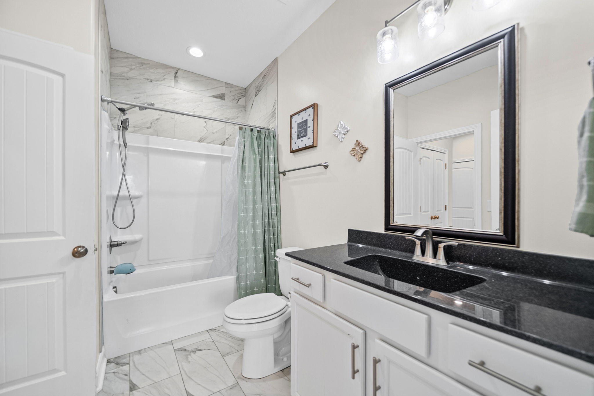 3904 Chapel Hill Rd Property Photo 18