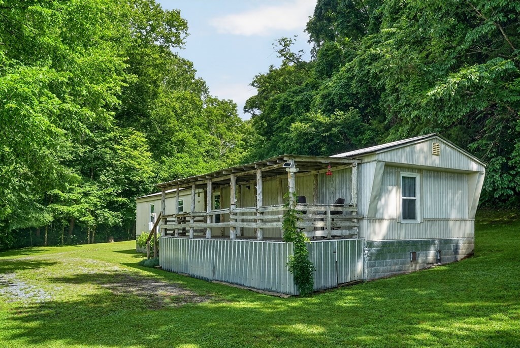 278 Aaron Pennington Ln Property Photo 8