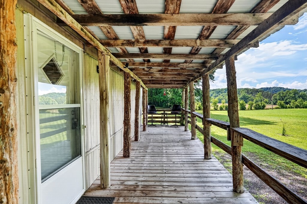 278 Aaron Pennington Ln Property Photo 10