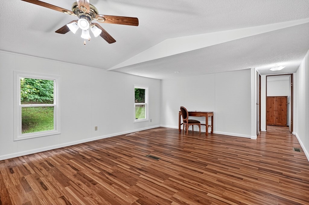 278 Aaron Pennington Ln Property Photo 15