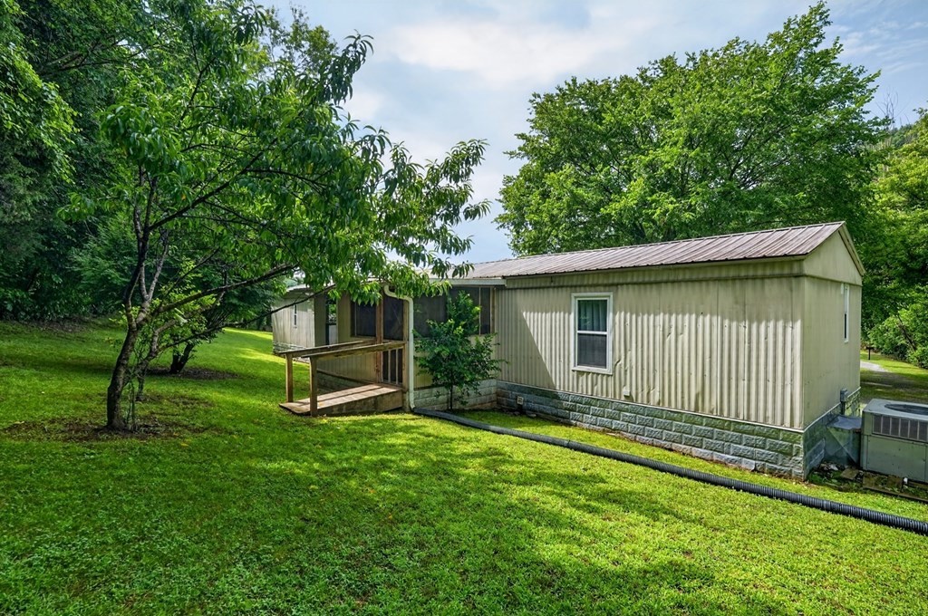 278 Aaron Pennington Ln Property Photo 32