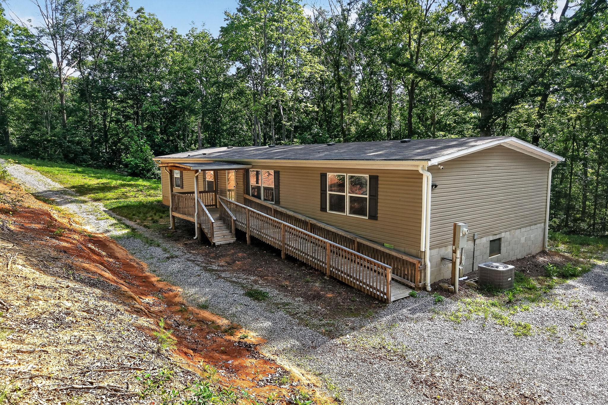 67 Medical Cir Property Photo 1