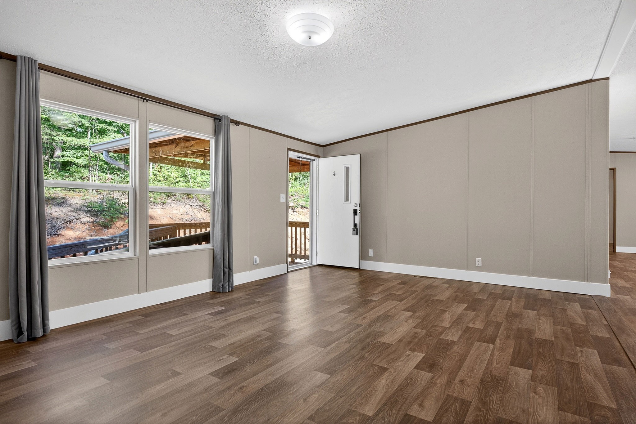 67 Medical Cir Property Photo 4