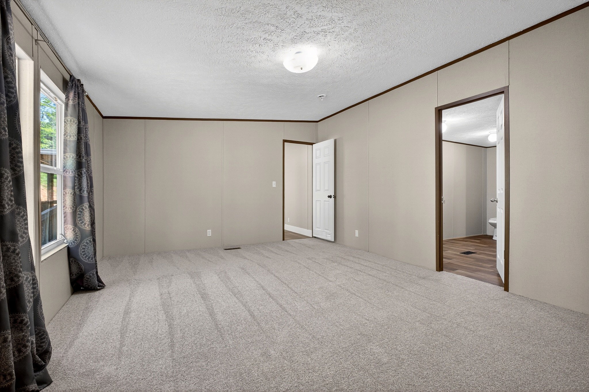 67 Medical Cir Property Photo 7