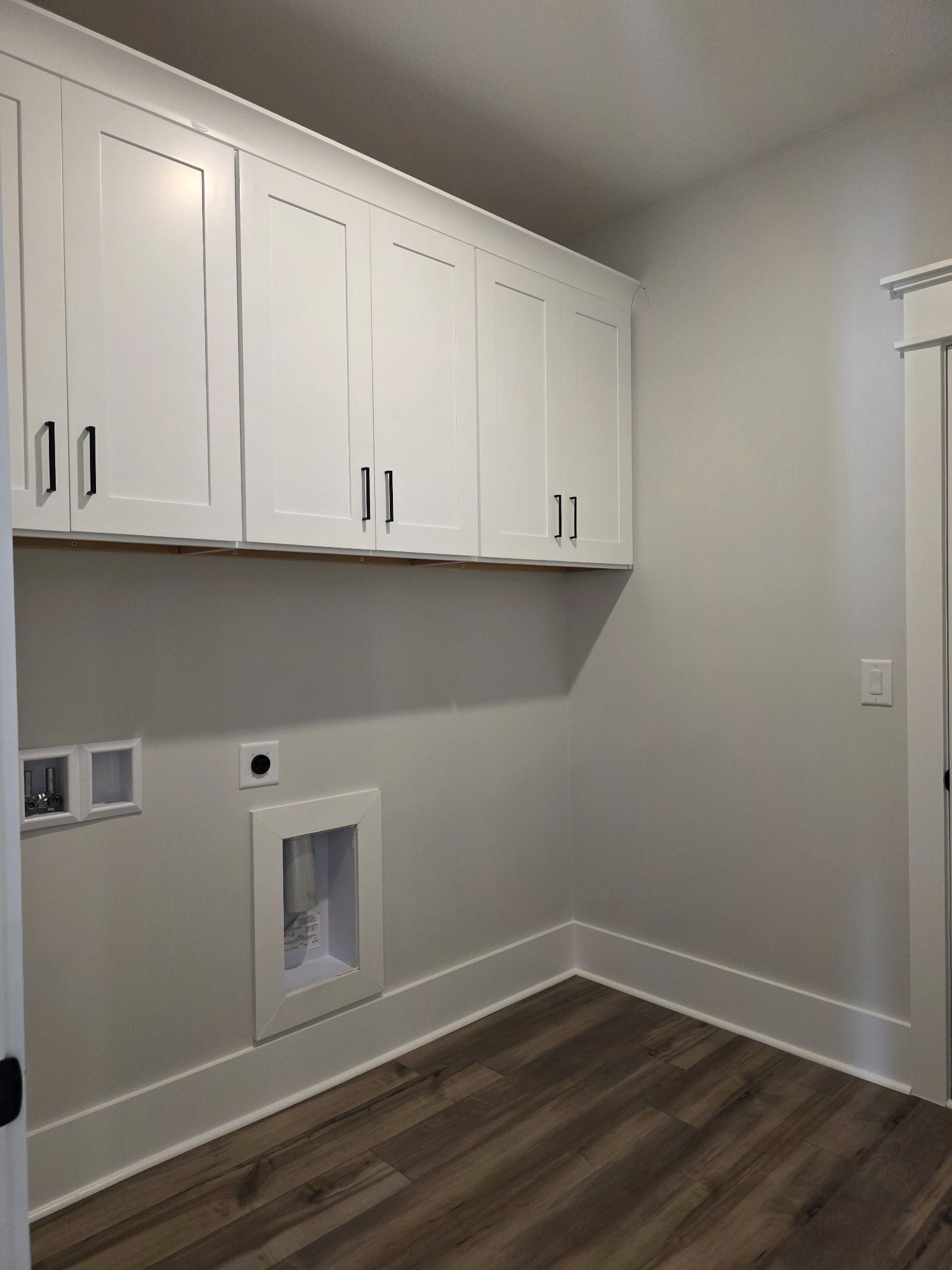 369 Springbrook Blvd Property Photo 13