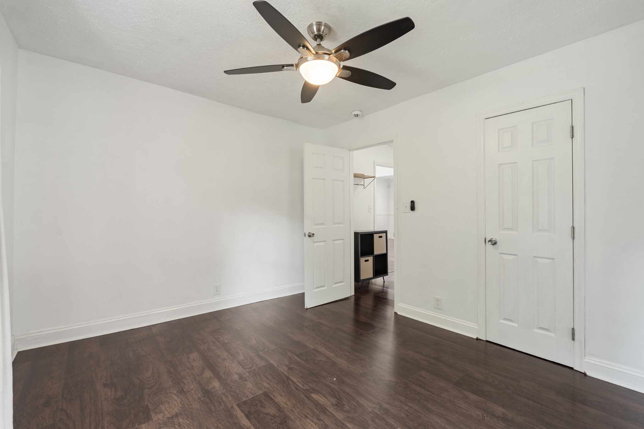 2405 Scovel St Property Photo 11