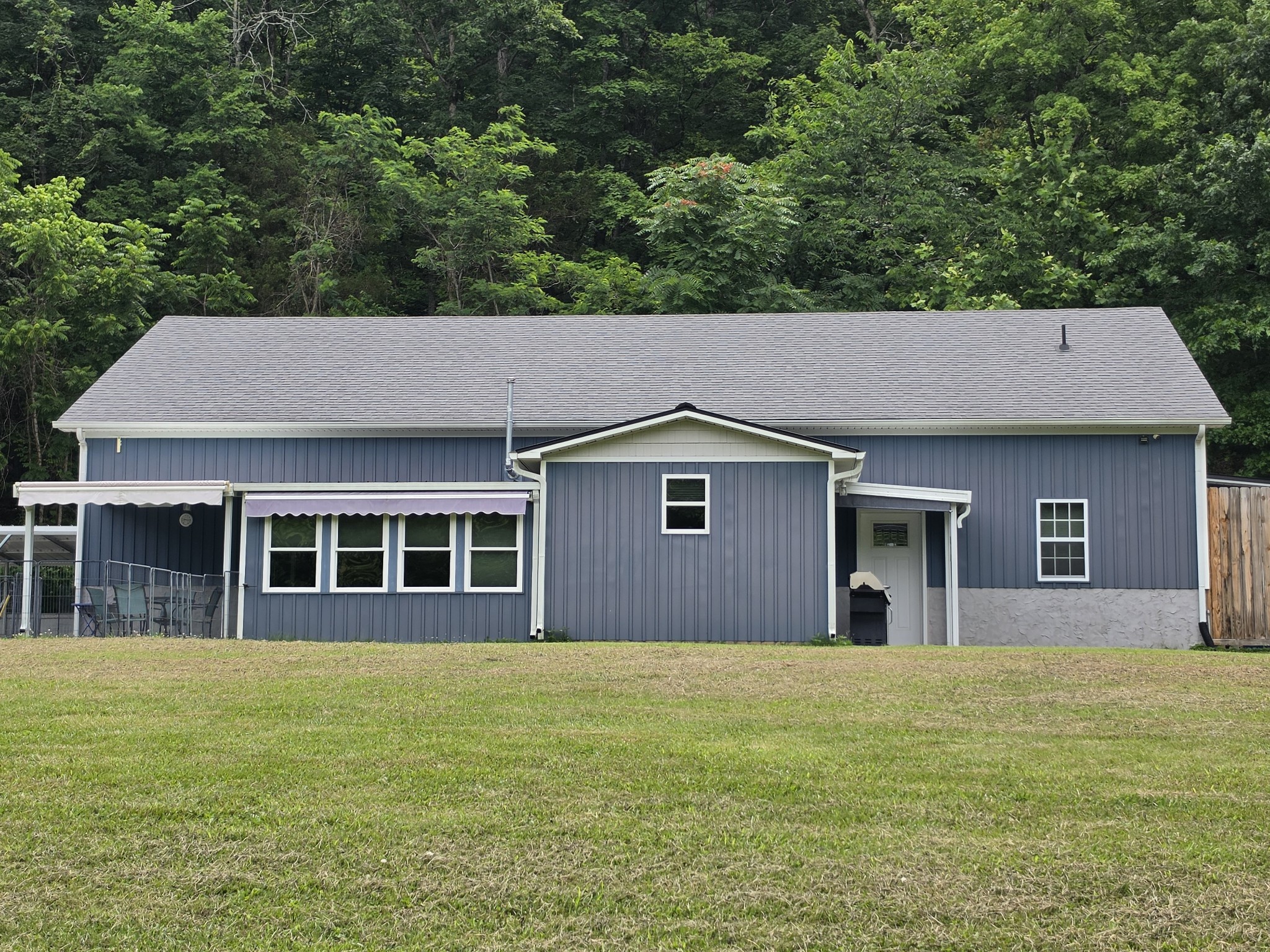 448 Osage Ln Property Photo 1