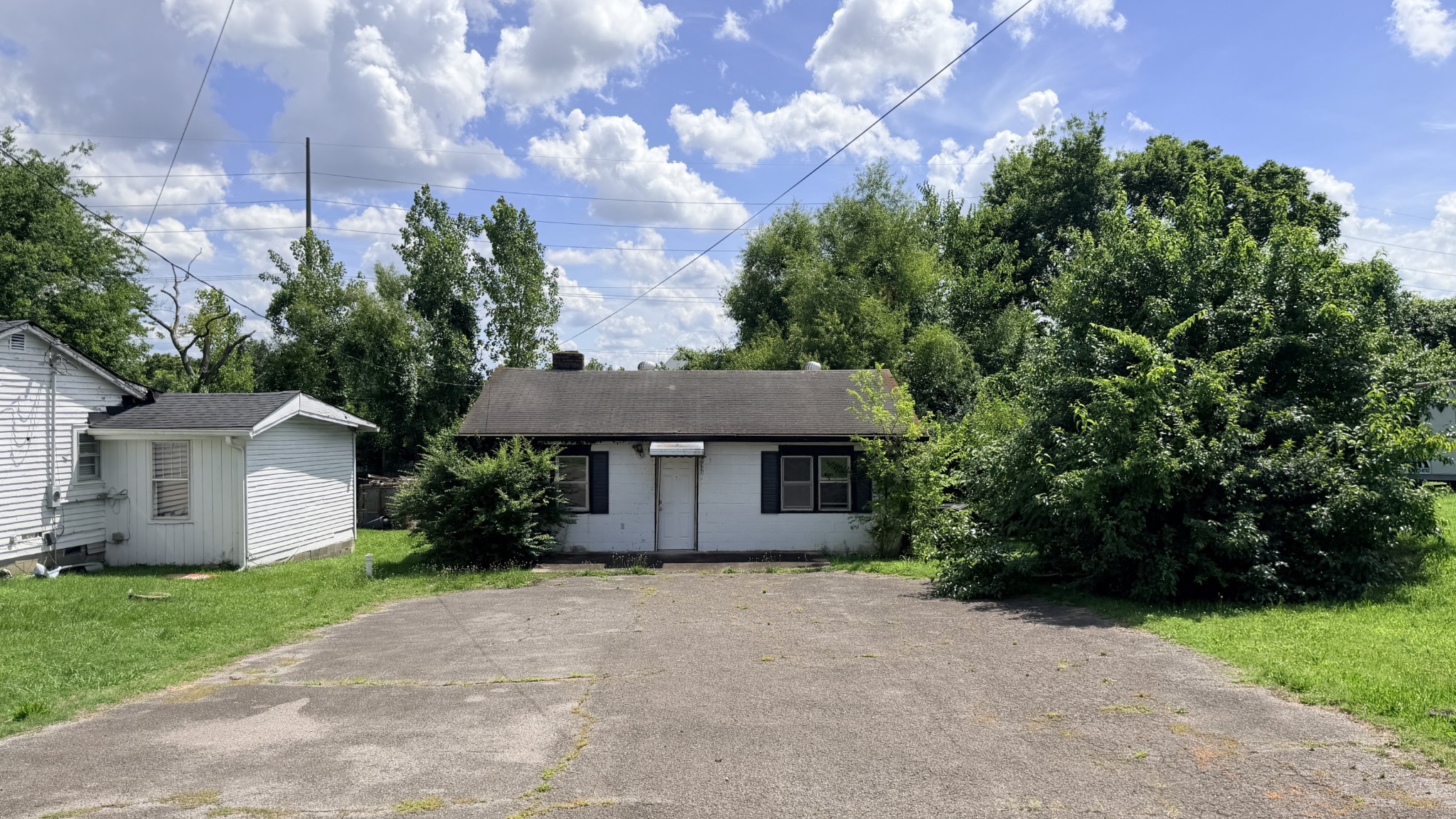 2134 Gains St Property Photo 1