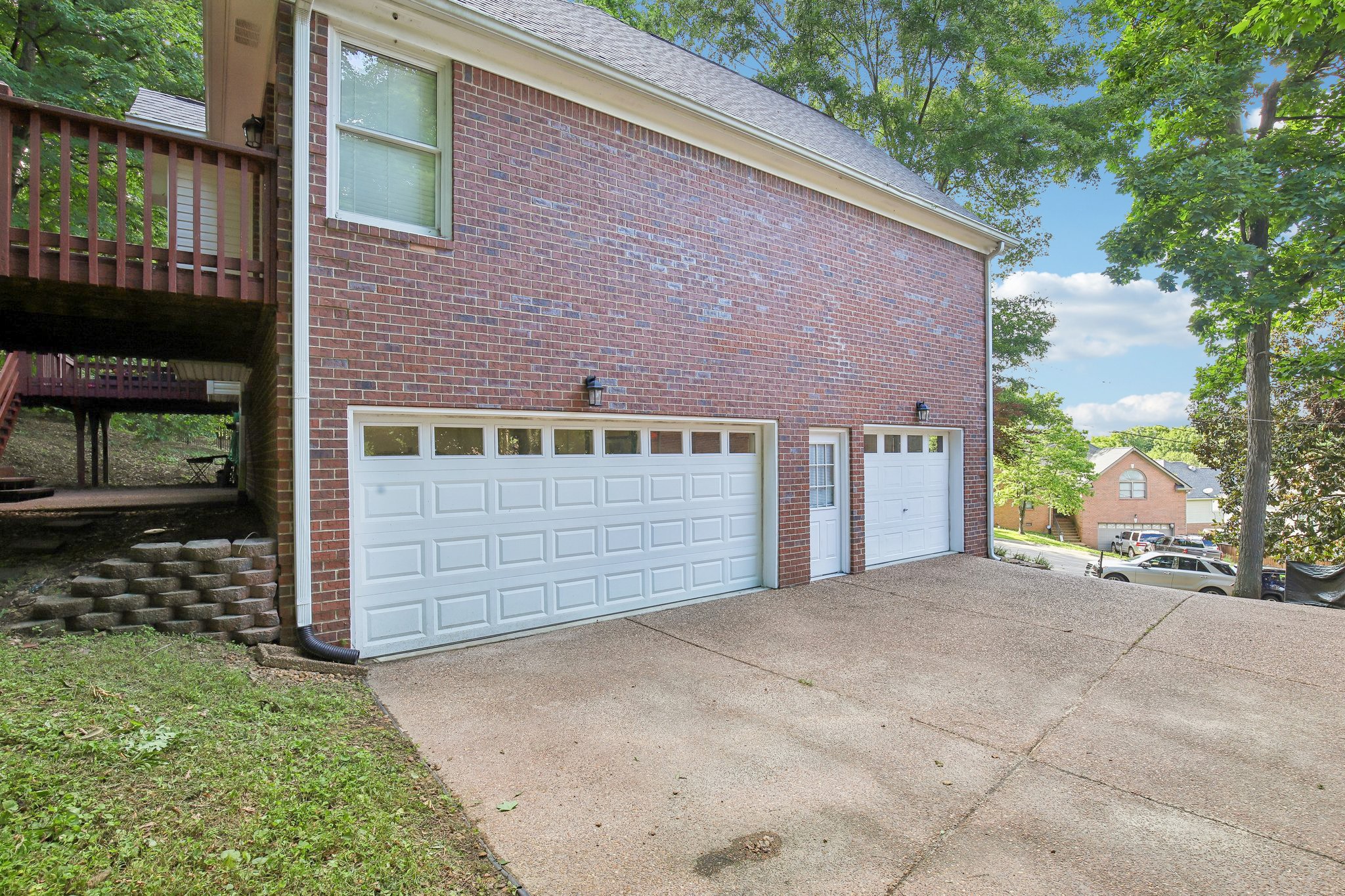 409 Sunset Ct Property Photo 58