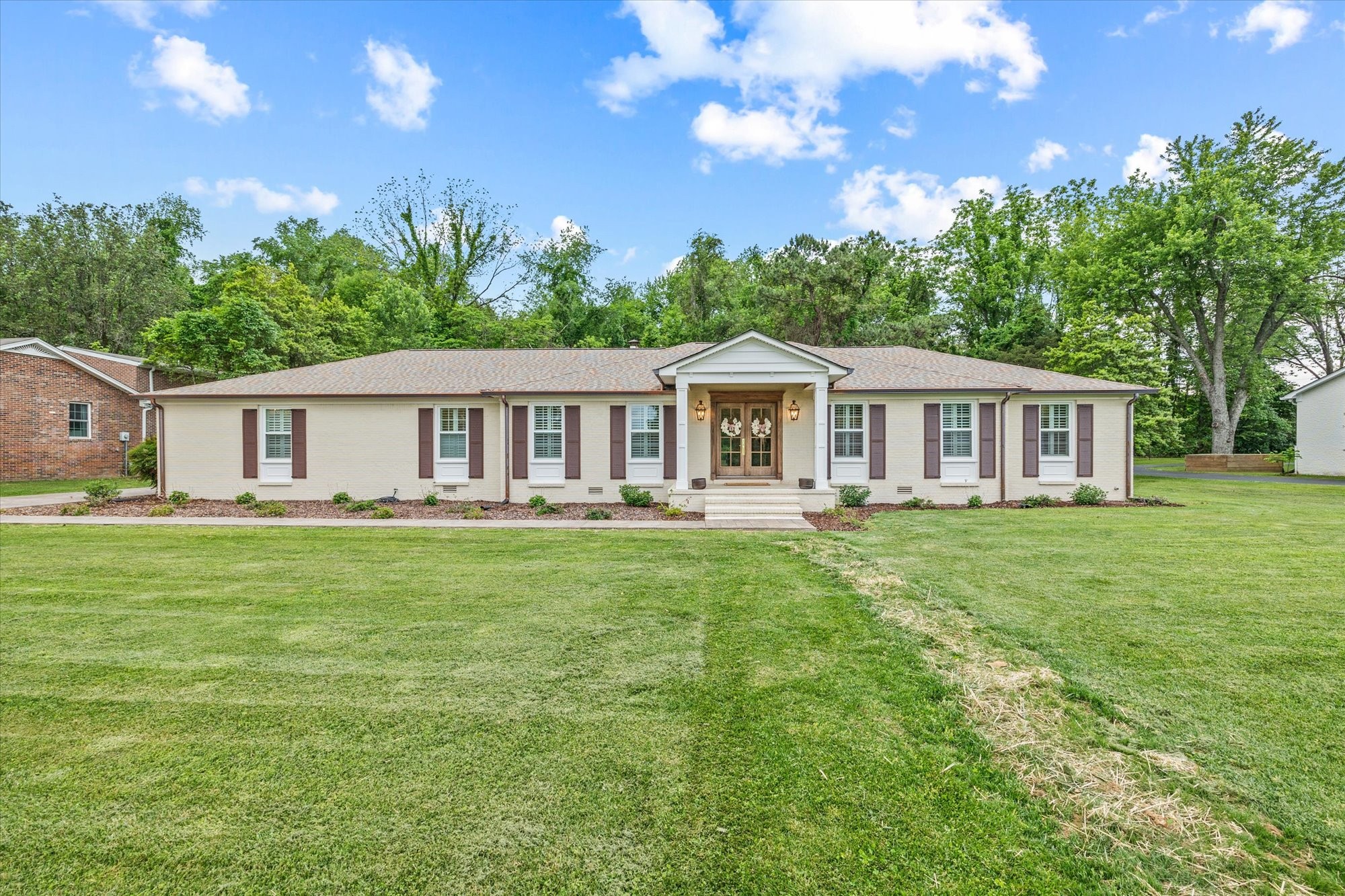 580 Pleasant Hill Dr Property Photo 1