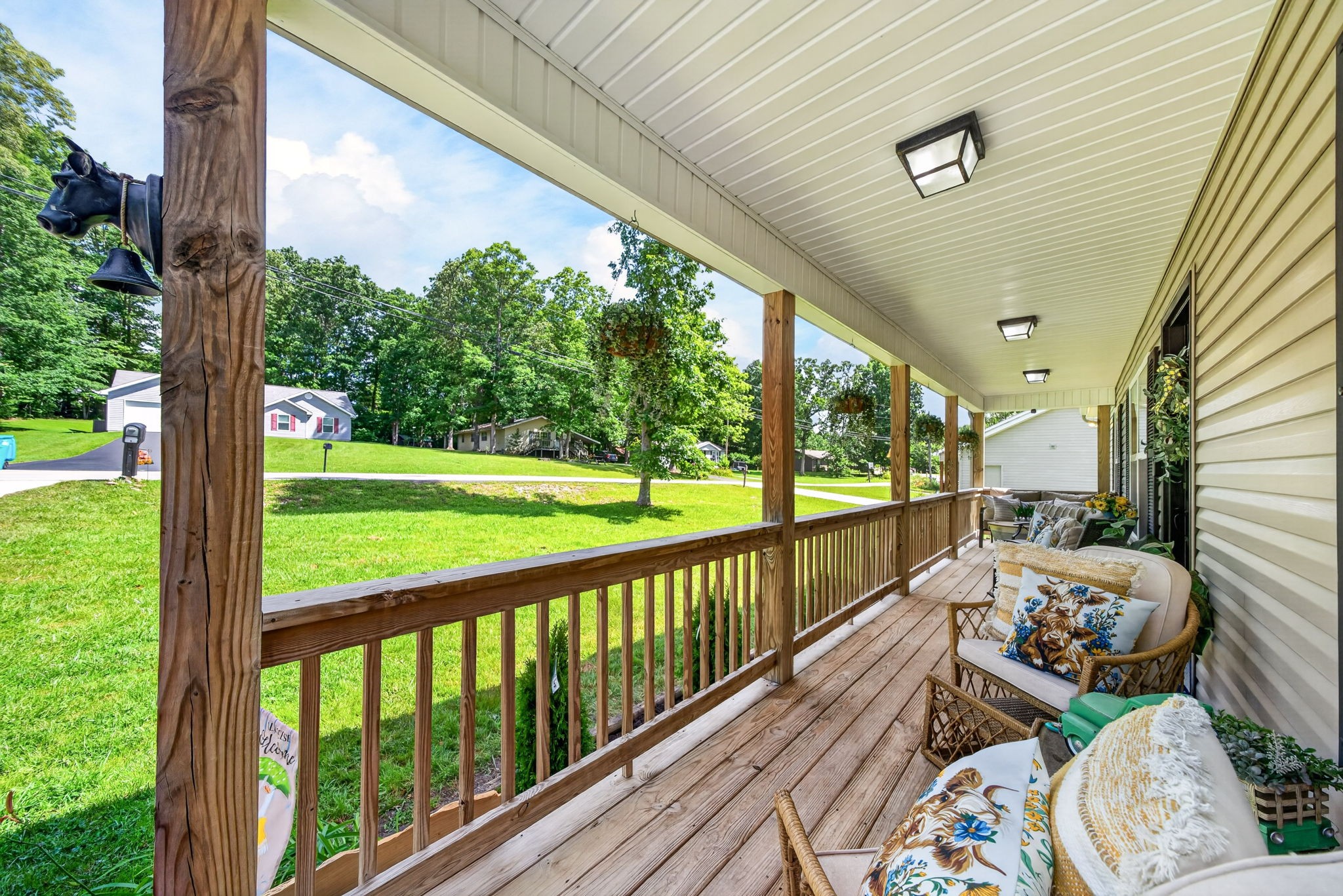 177 Orange Cir Property Photo 6