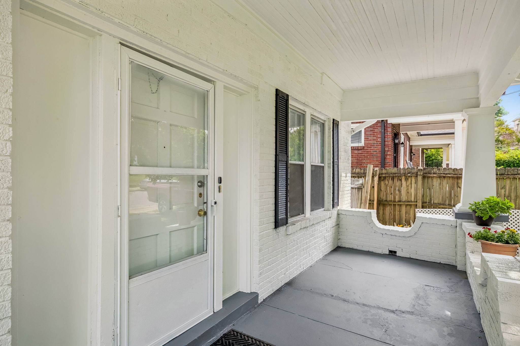1706 Villa Pl Property Photo 5