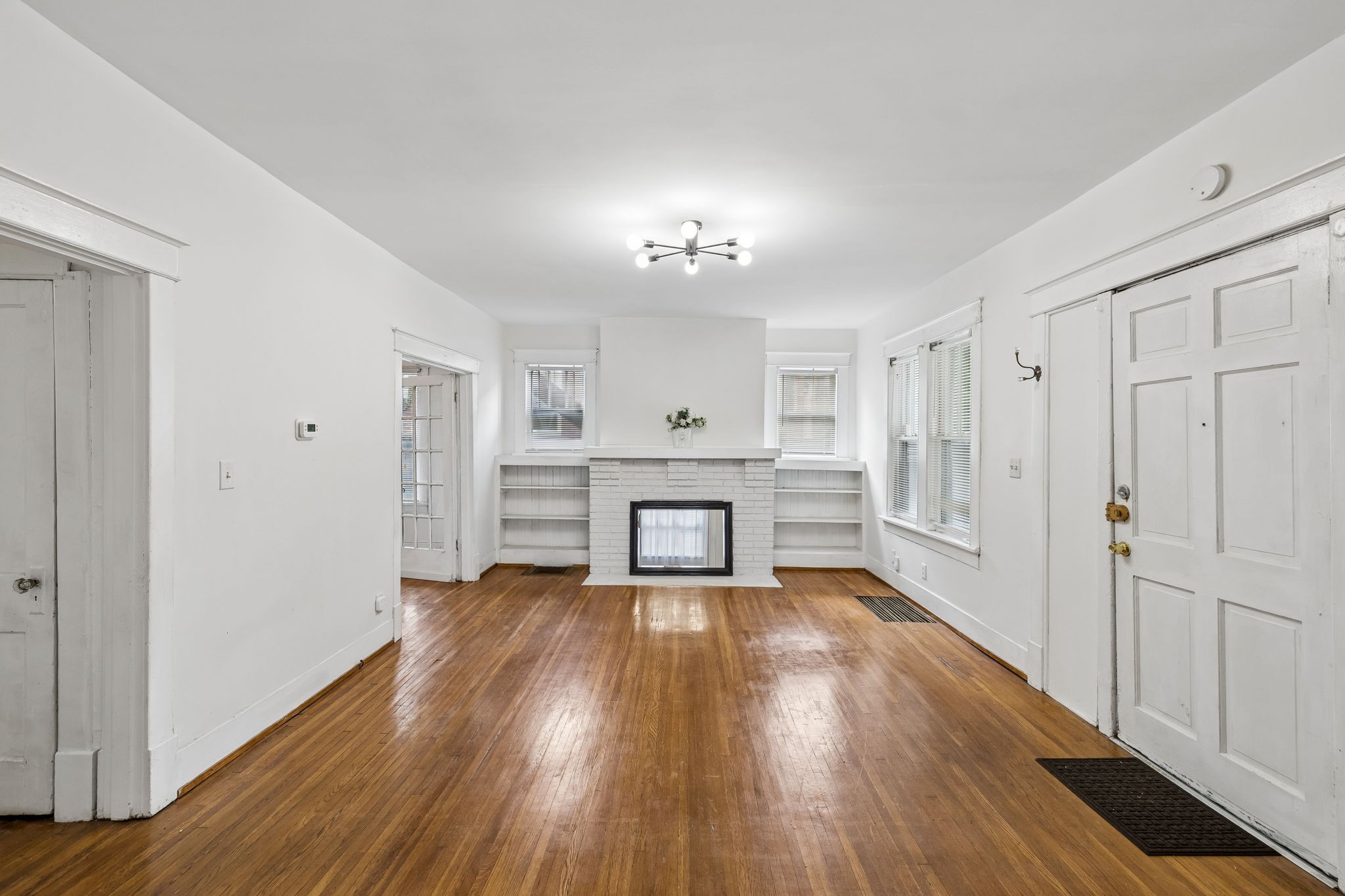 1706 Villa Pl Property Photo 17