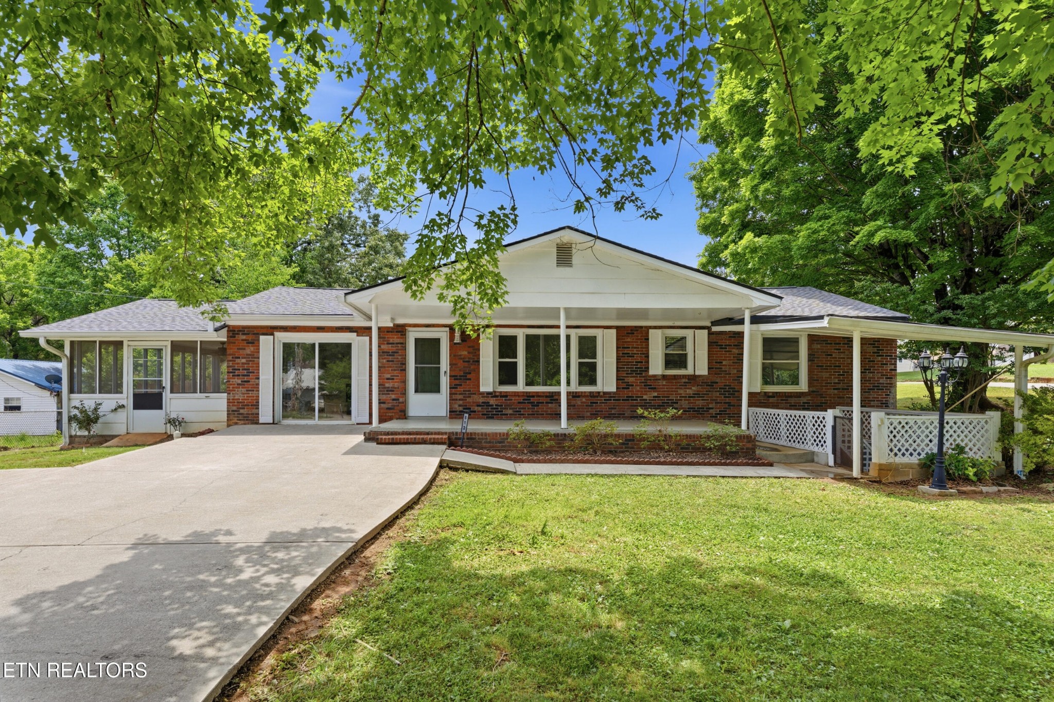 513 Smokey Drive