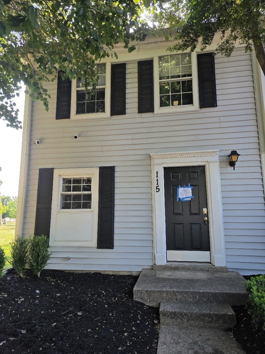 115 Greenland Ct Property Photo 1