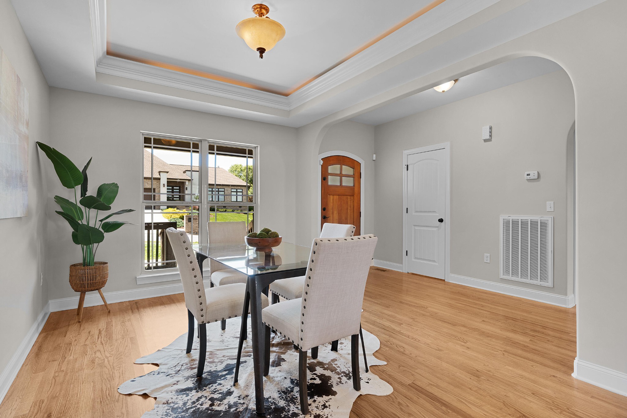 8155 Burgundy Circle Property Photo 11