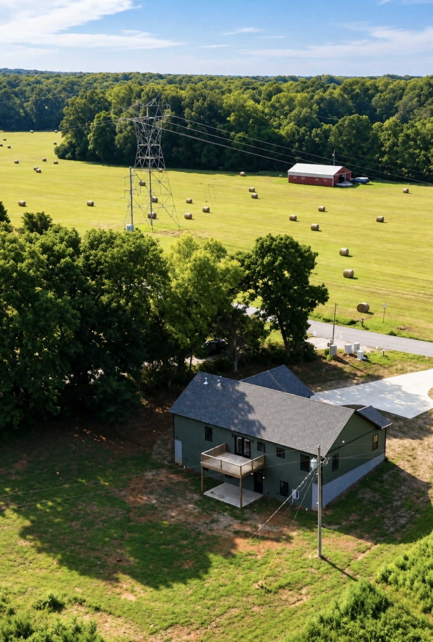 1496 Jones Creek Rd Property Photo 1