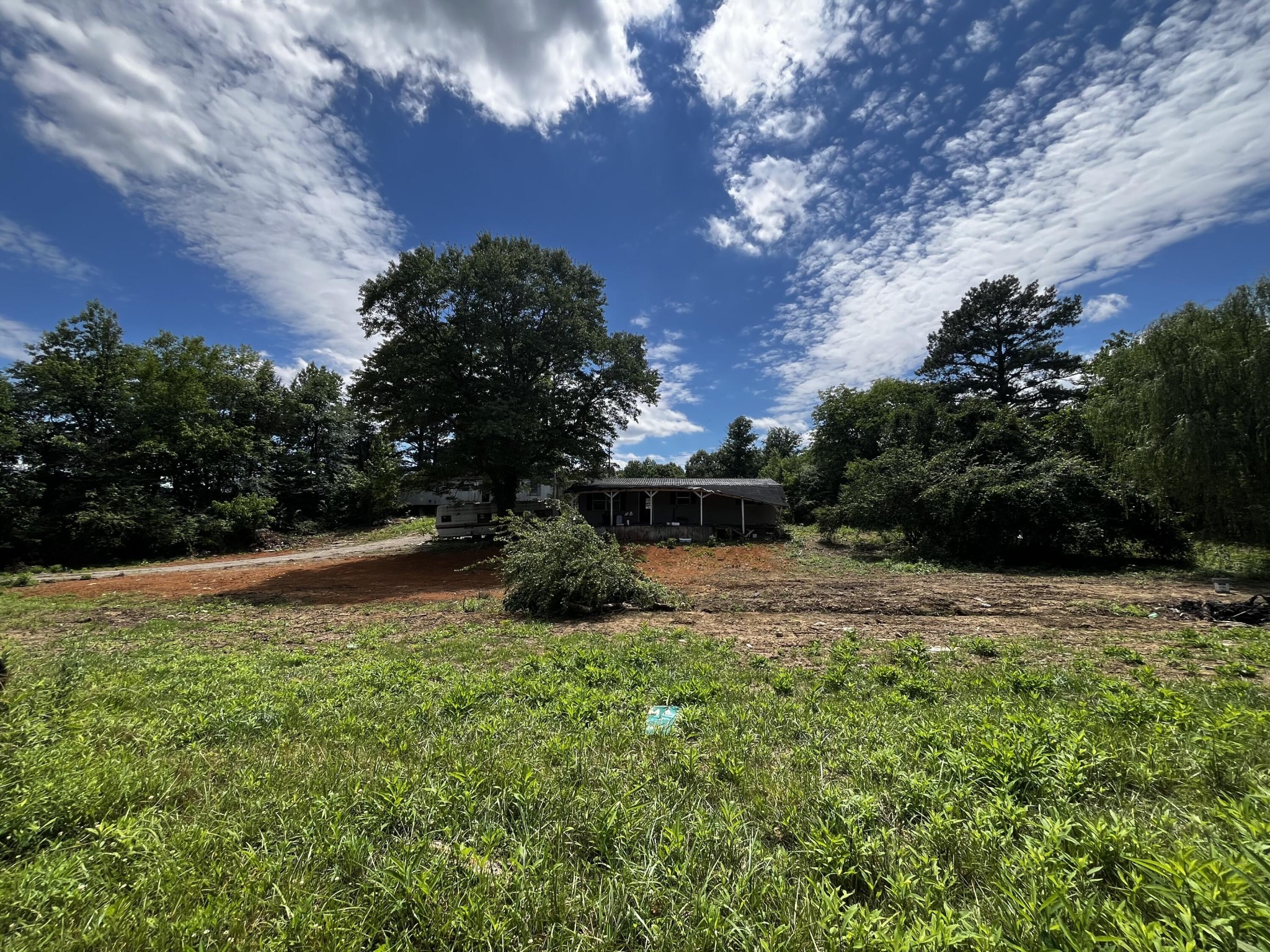 121 King Lane Property Photo 1