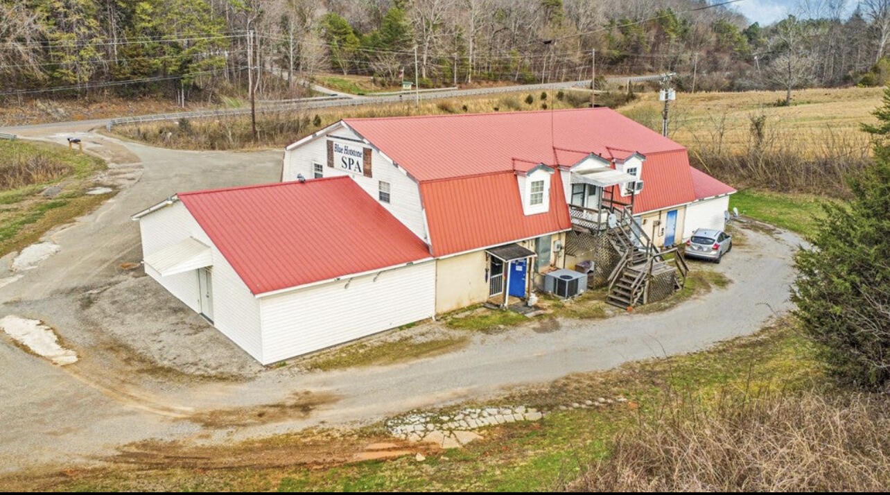 535 Highway 309 Property Photo 1