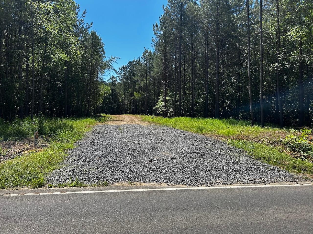 34 State Highway 304 Property Photo 1