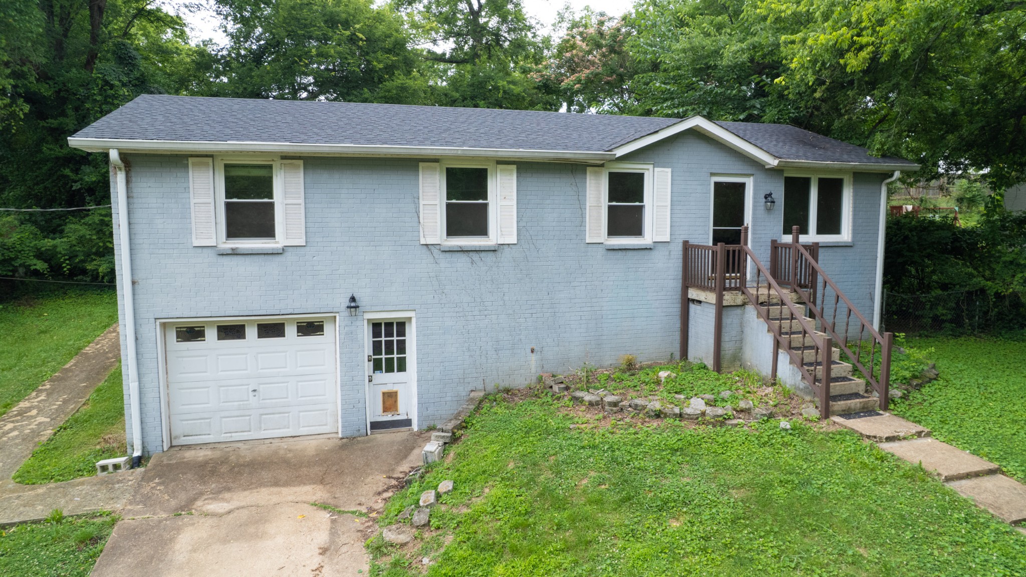 213 Sterry Ct Property Photo 42