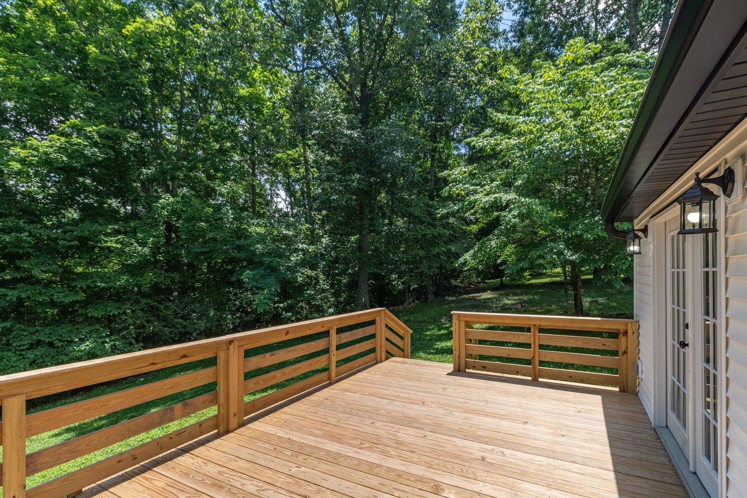 127 Shade Tree Ct Property Photo 12