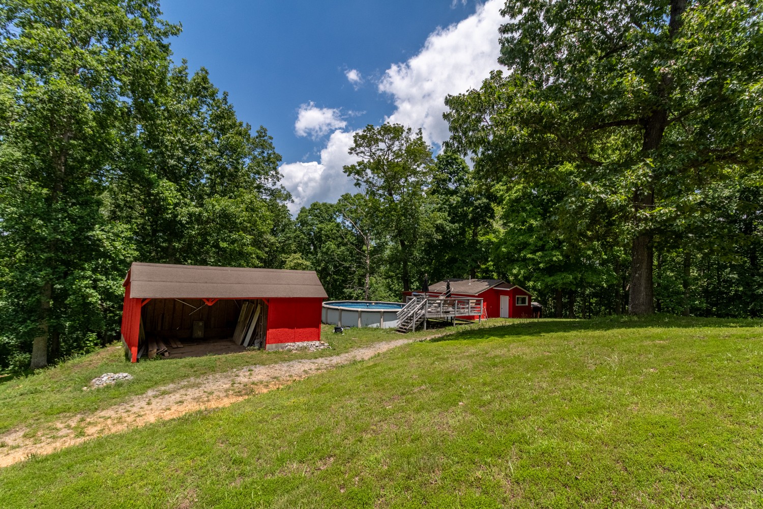 127 Shade Tree Ct Property Photo 14