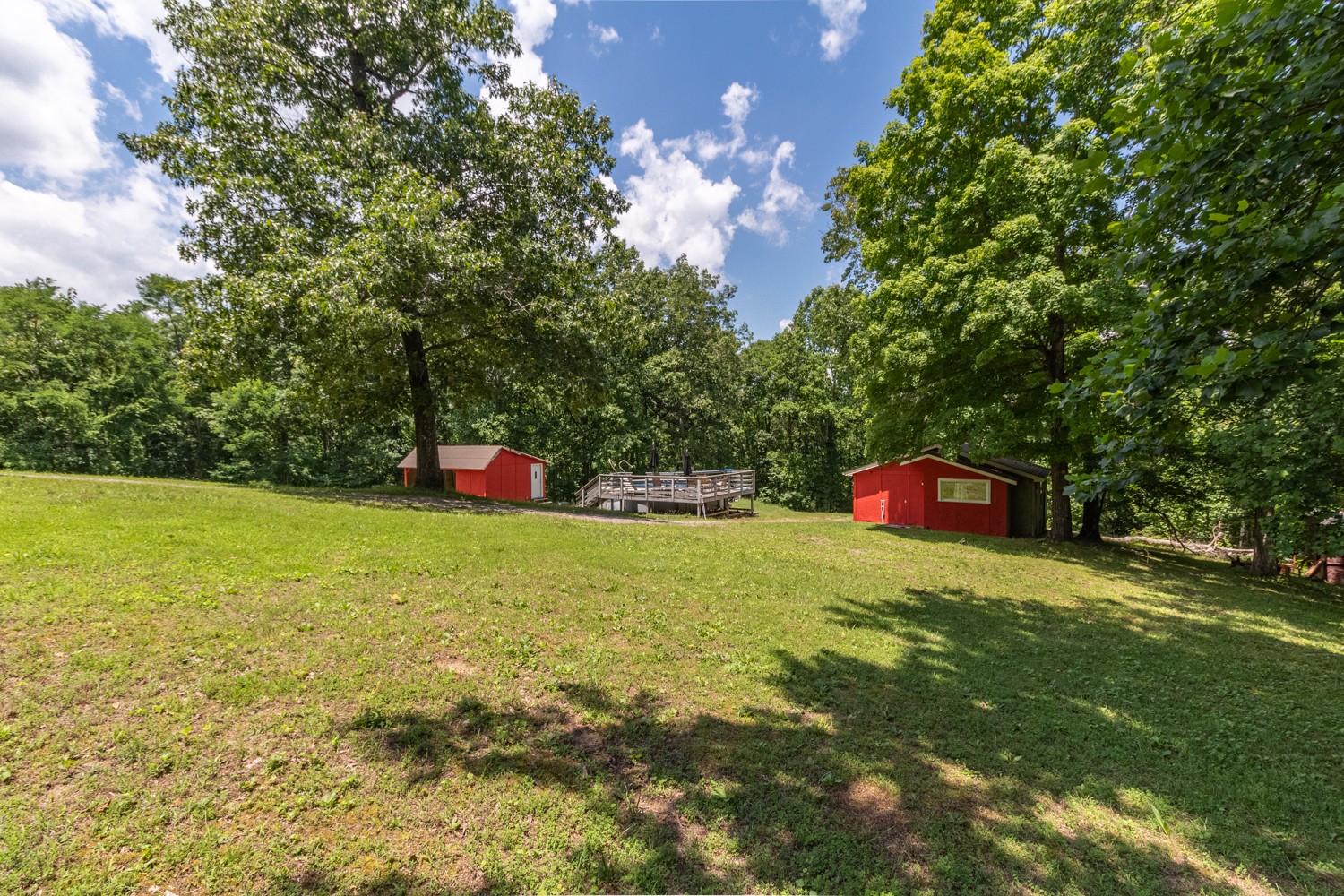 127 Shade Tree Ct Property Photo 16