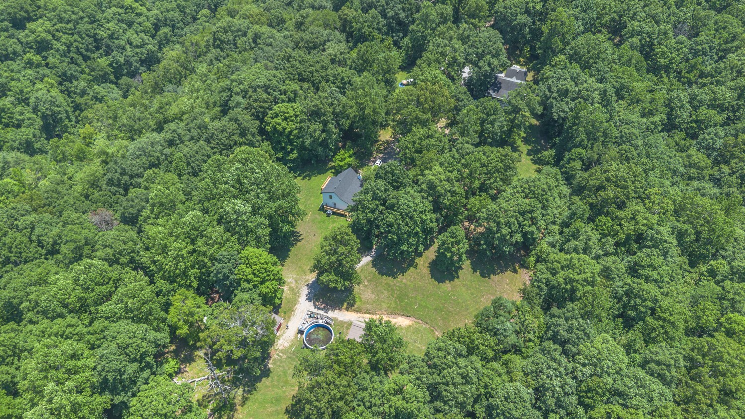127 Shade Tree Ct Property Photo 24