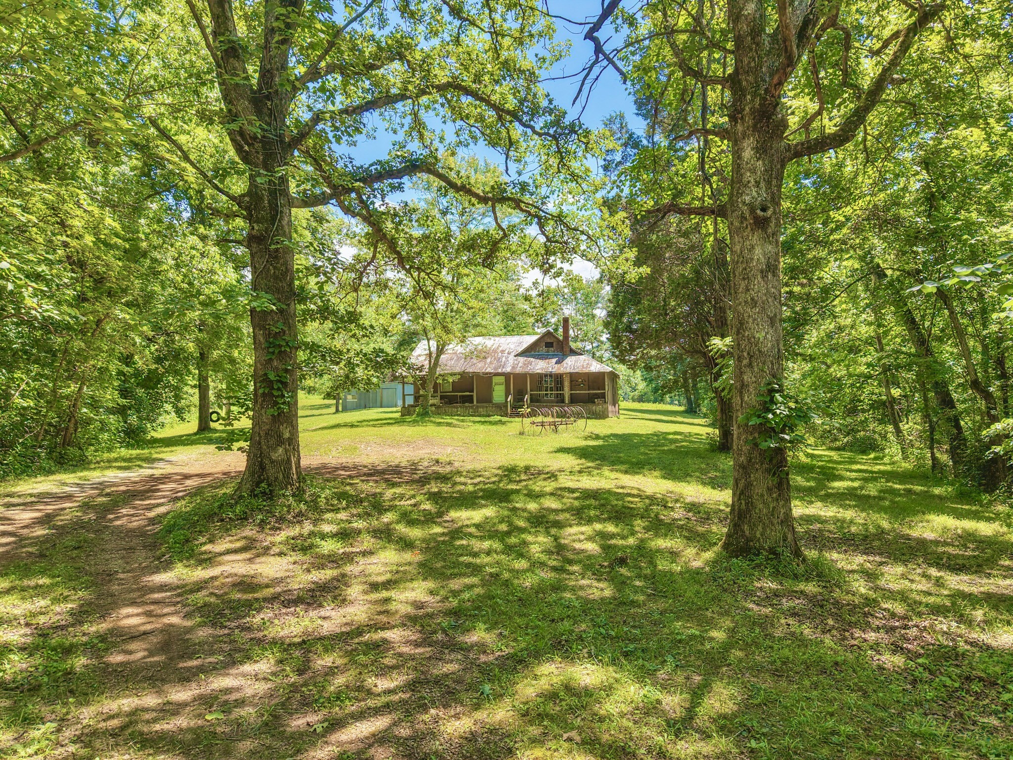 1251 Highway 96, N